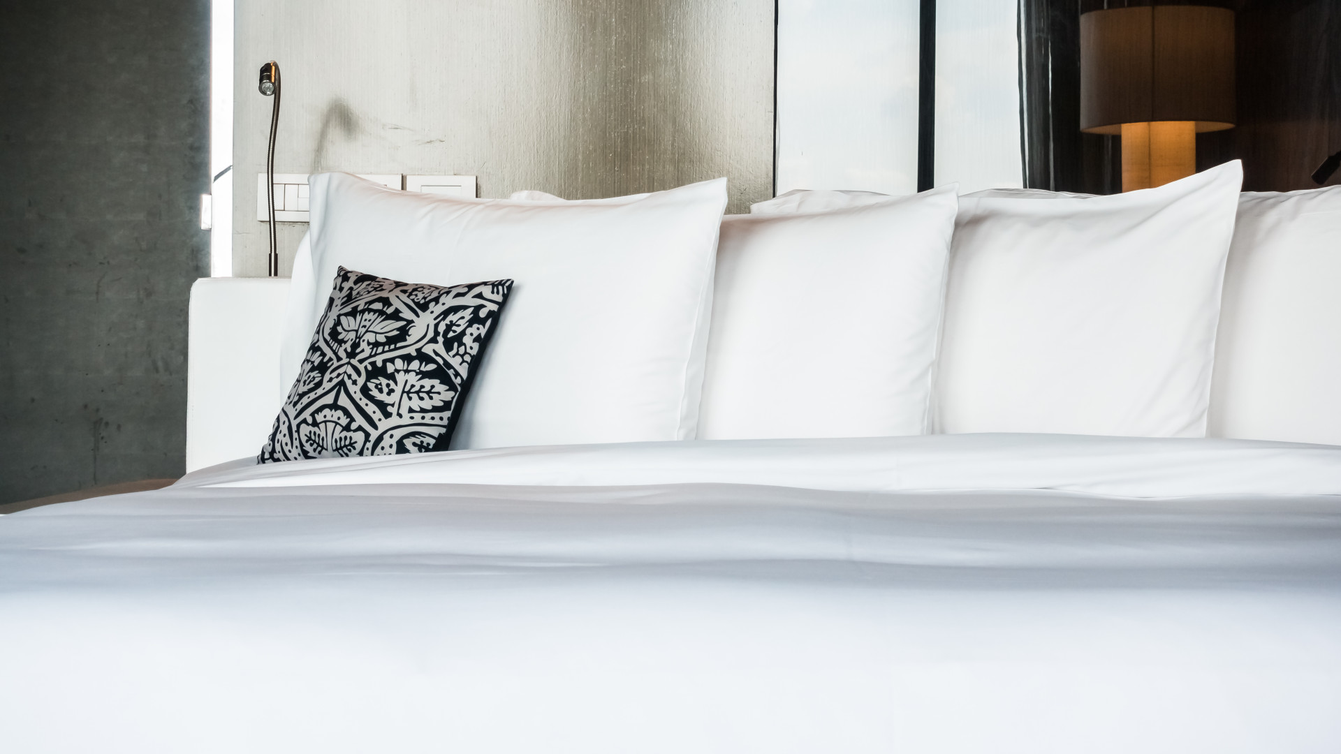 Bien choisir sa couette : comprendre le rôle du duvet et du plumon